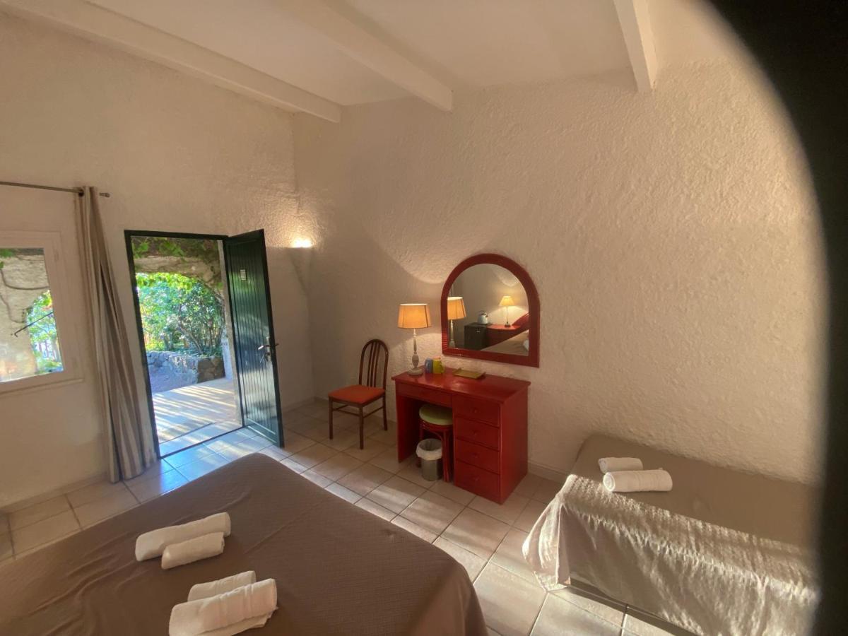 Les Lodges De La Plage U Dragulinu Sari-Solenzara Exteriér fotografie
