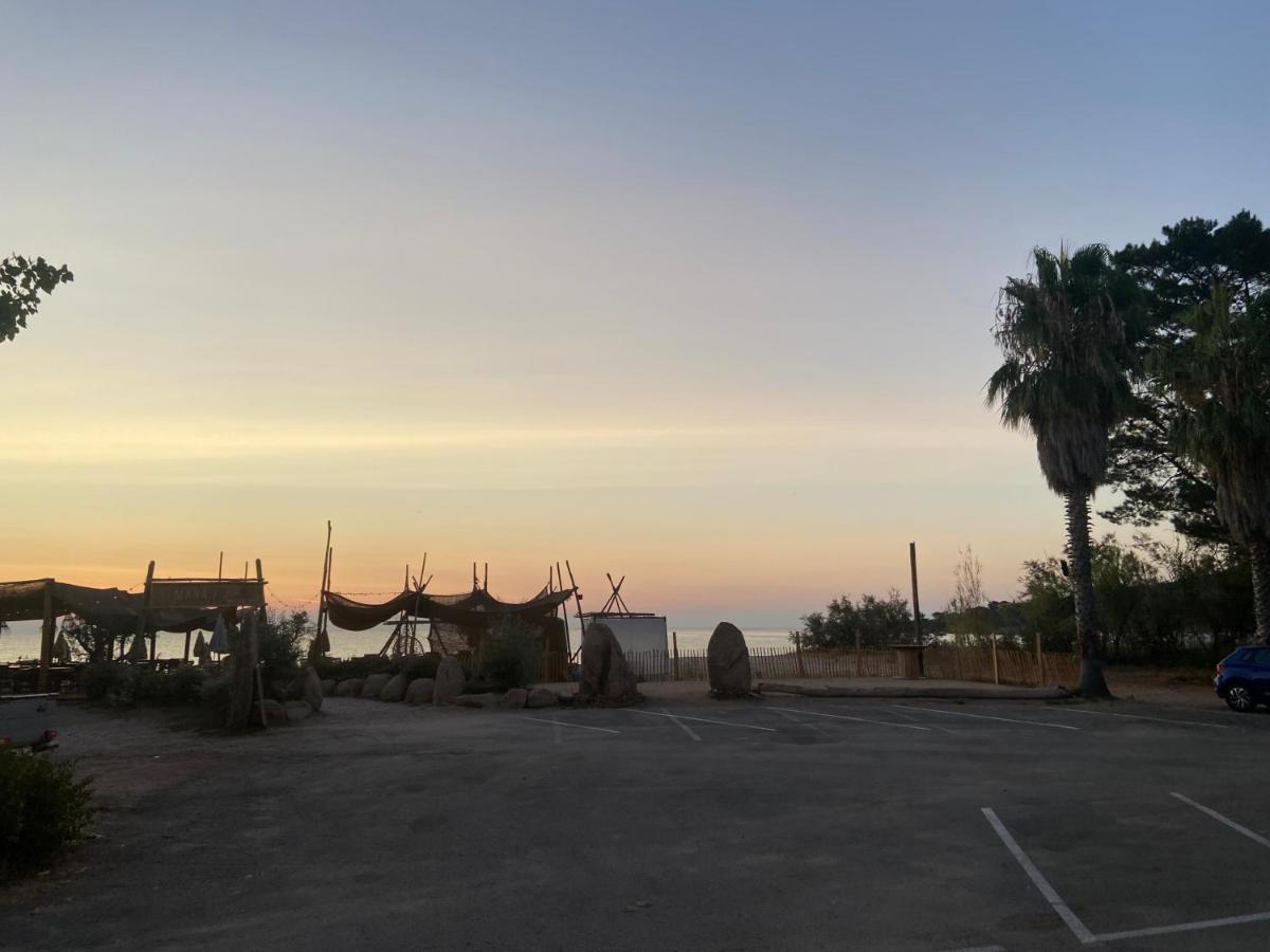 Les Lodges De La Plage U Dragulinu Sari-Solenzara Exteriér fotografie