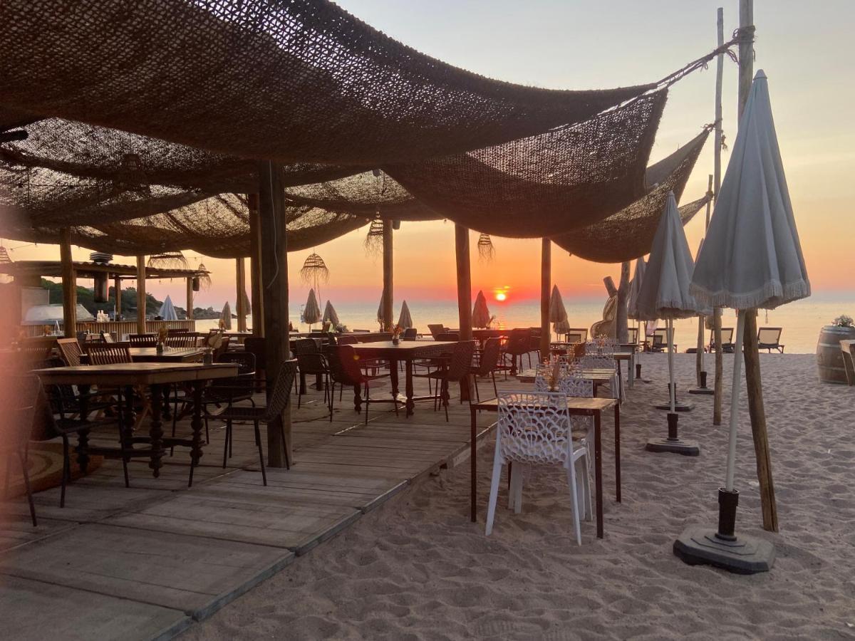 Les Lodges De La Plage U Dragulinu Sari-Solenzara Exteriér fotografie